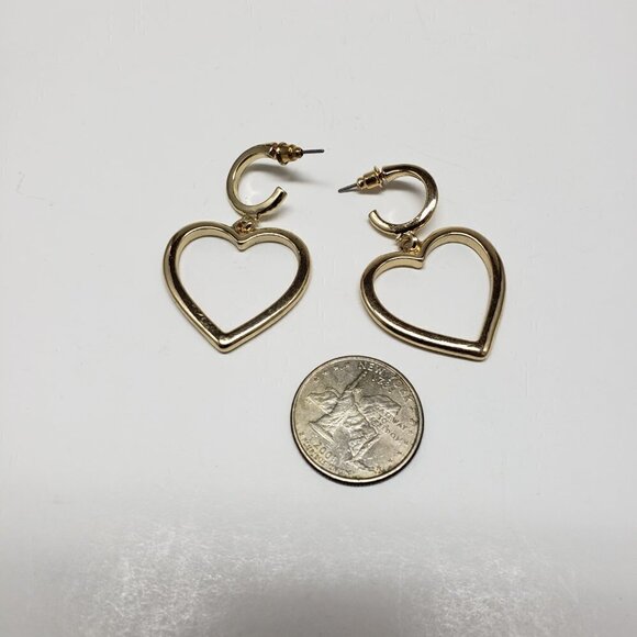 Women's polished Gold-tone Heart drop dangle Earrings - Picture 4 of 6